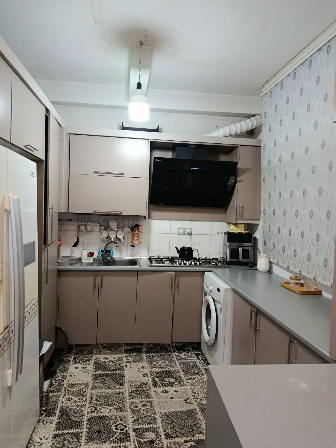 آپارتمان الهیه خیابان کاشانی