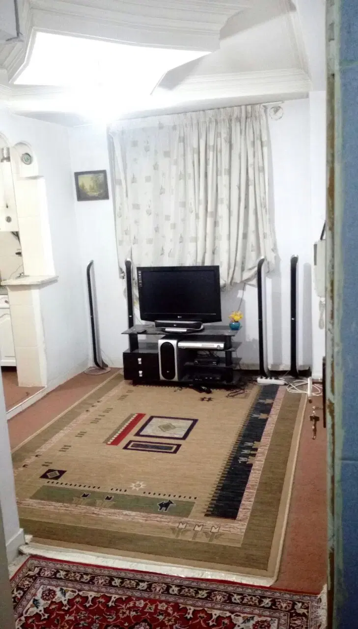 آپارتمان ۳۵ متری ،یک خواب،خیابان بریانک
