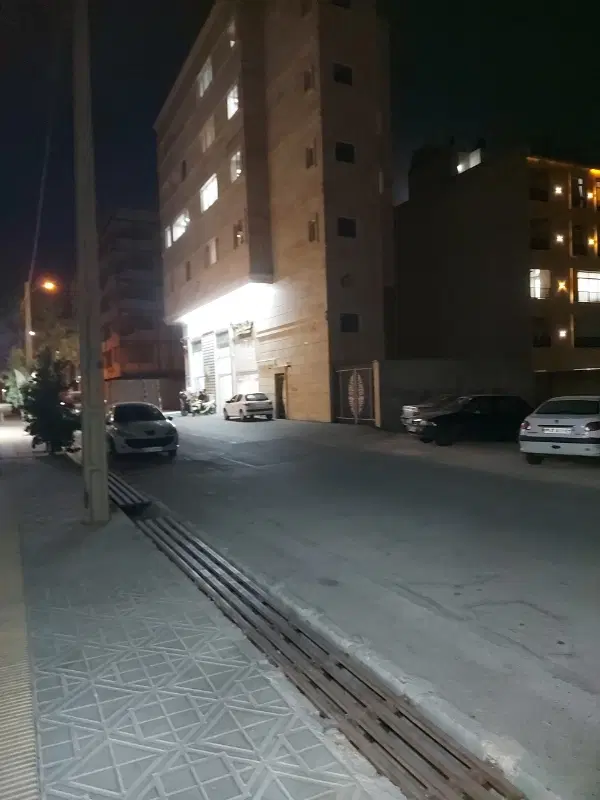 رهن کامل ۳خواب ۱۸۰متر ویلایی طبقه همکف