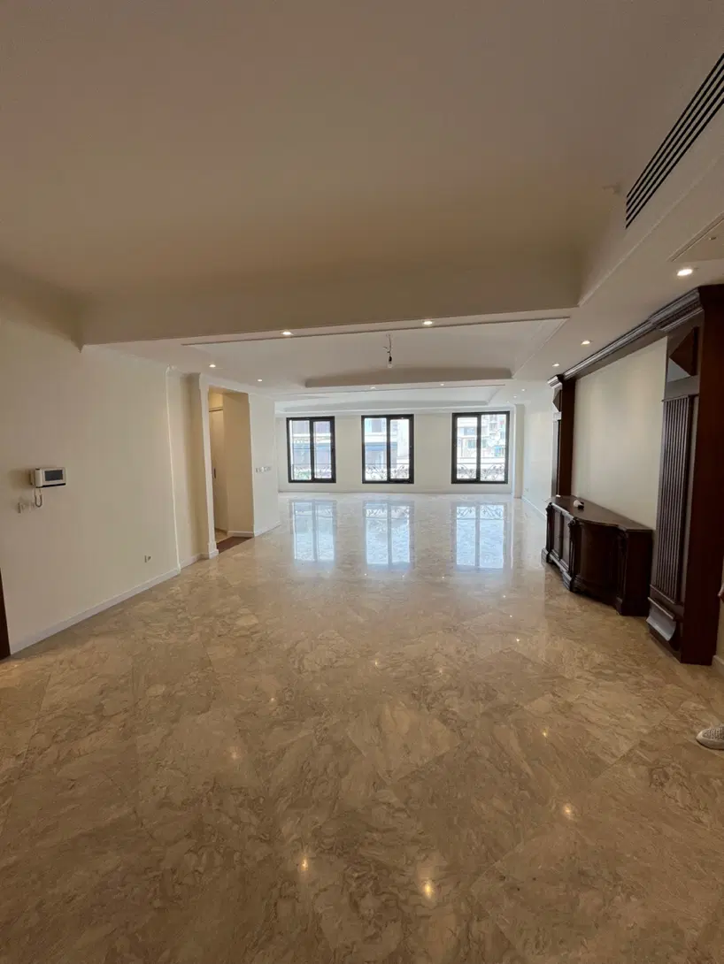 ۱۷۰متر_سه خواب _فول امکانات_یوسف آباد