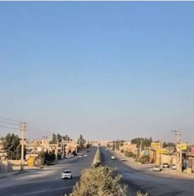 زمین کوه سفید ۵۰۰ متر ۱۲ متر بر سند ۶ دانگ