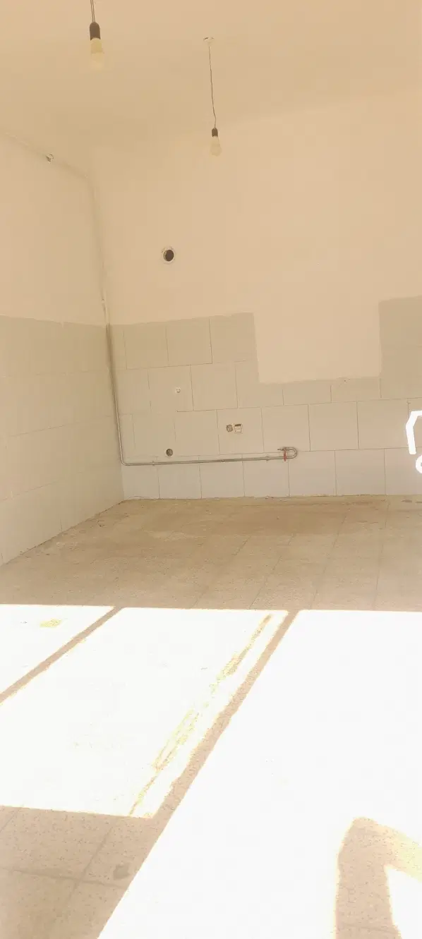 مغازه با متراژ ۳۰ متر مربع اجاره داده میشود