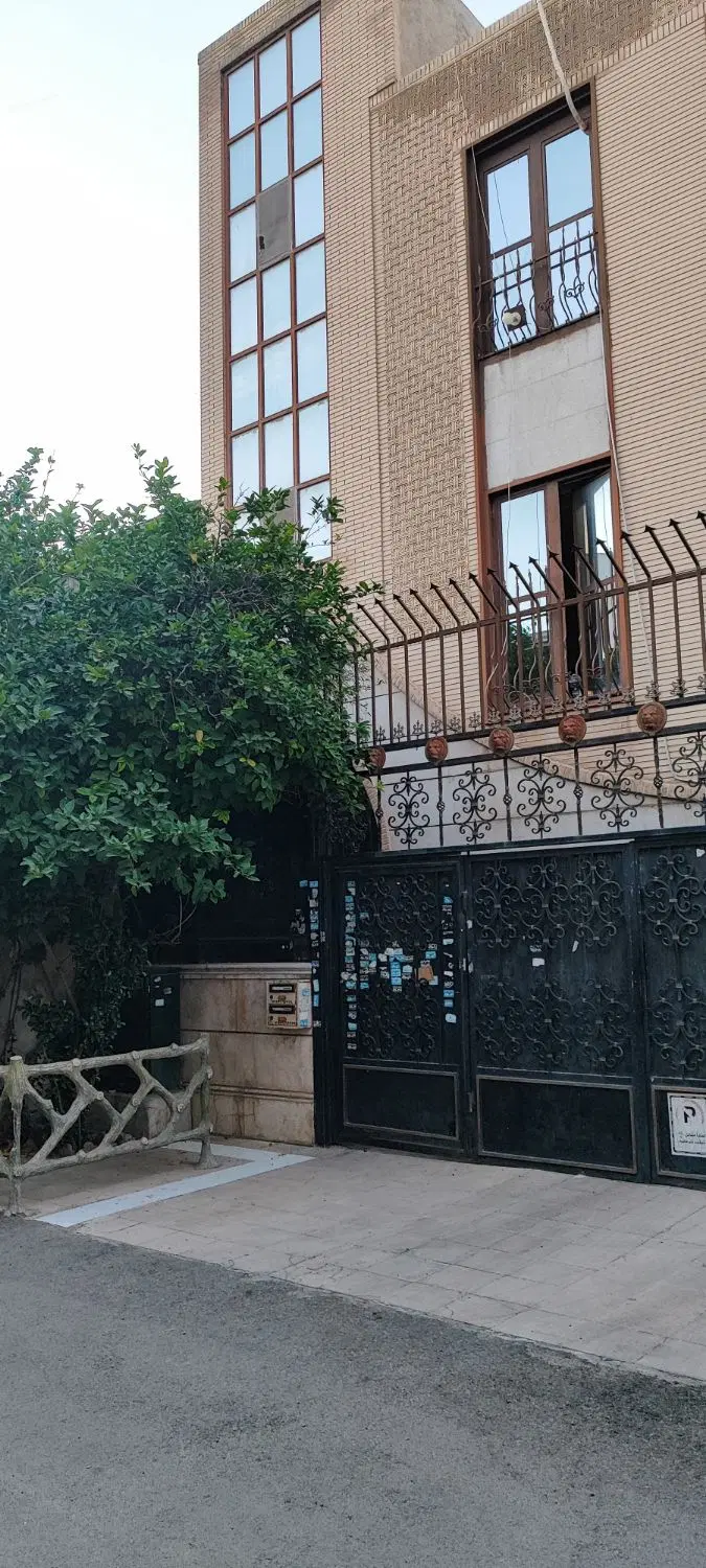 فروش اپارتمان دو خوابه اطلسی