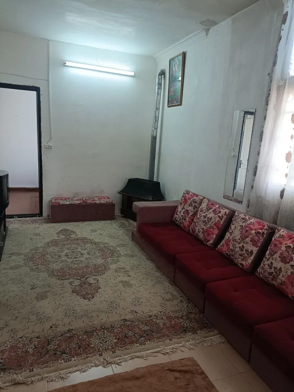 اجاره سوئیت یک خوابه سعیداباد گلپایگان دنج