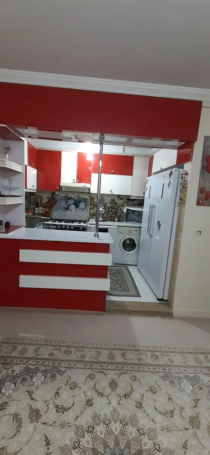 واحد دو خواب با پارکینگ  و تراس و انباری