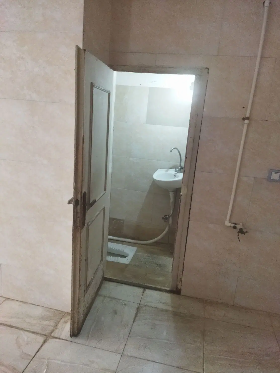 یک باب مغازه 55متری توی کوچه 12متری
