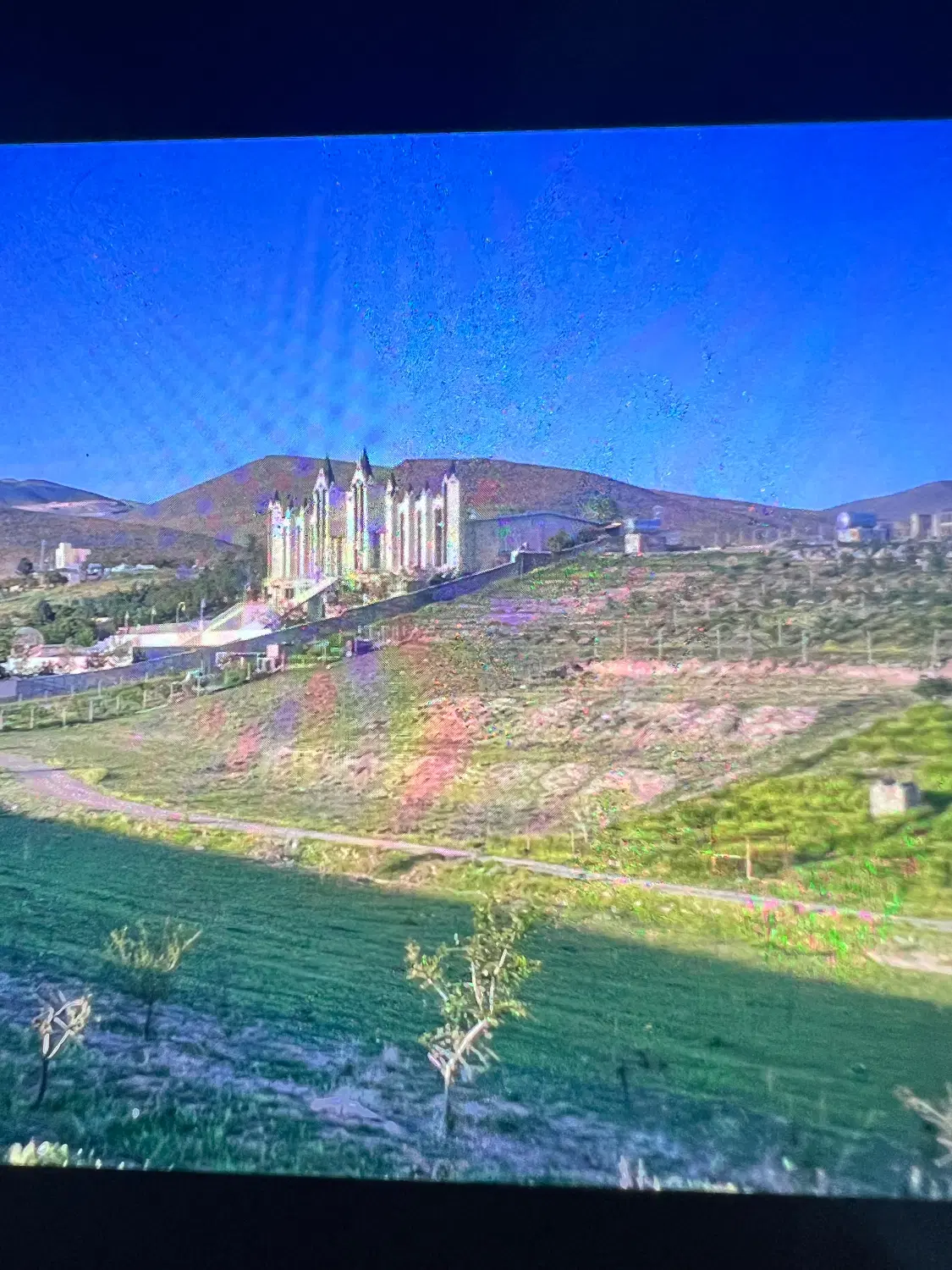 زمین امام زاده اباذر بوستان پاسارگاد