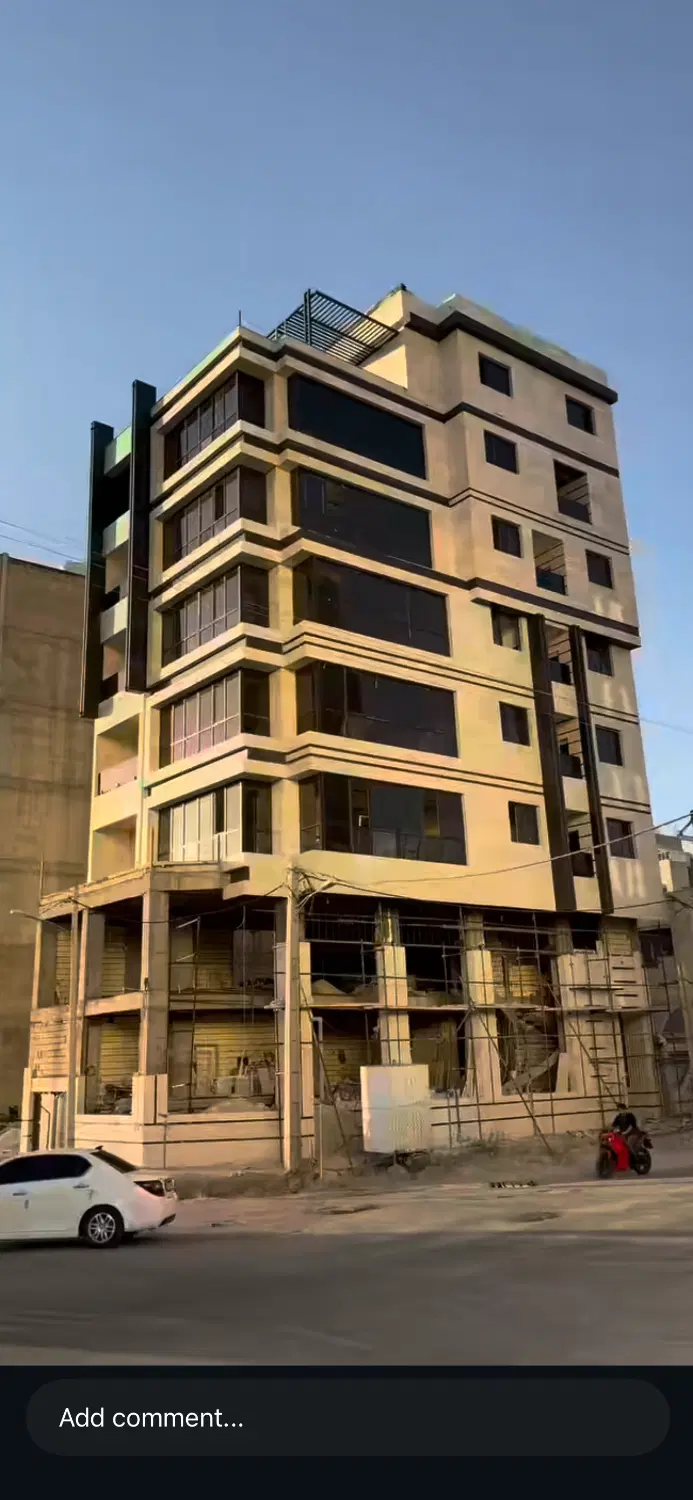 اپارتمان ۱۸۳ متری