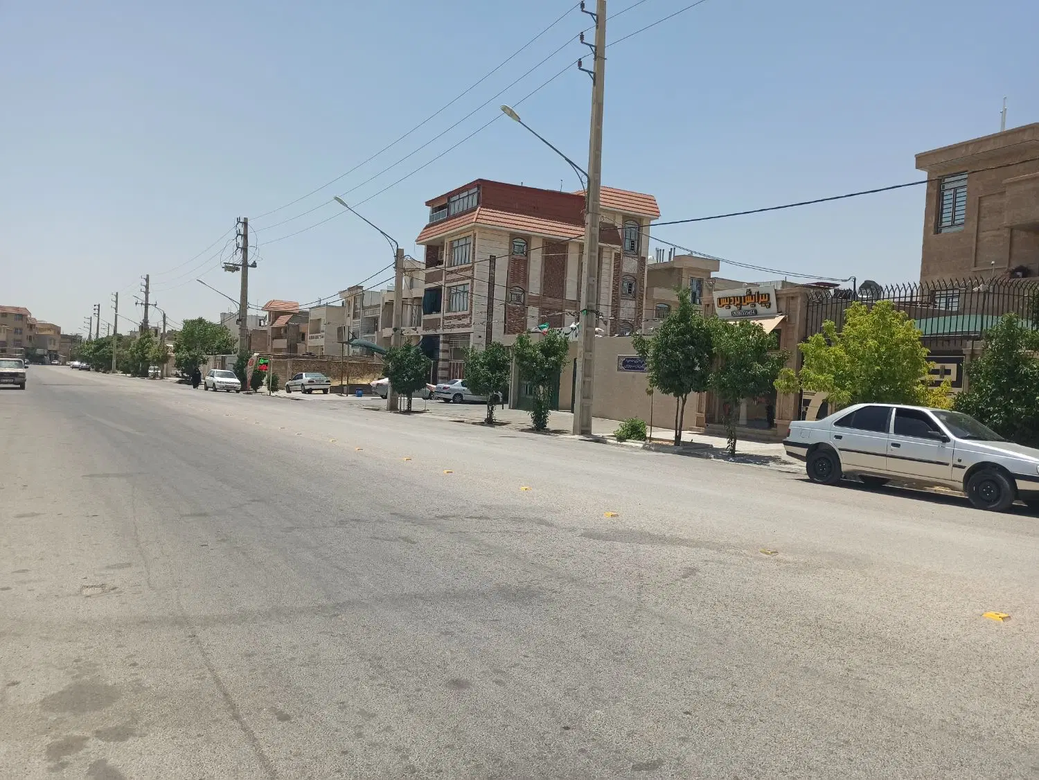 زمین تجاری کارگاهی کرونی