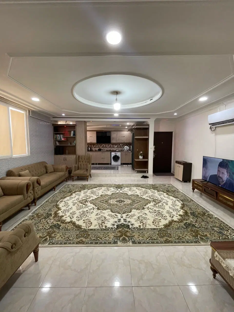فروش یک خانه ویلایی در فاز 3