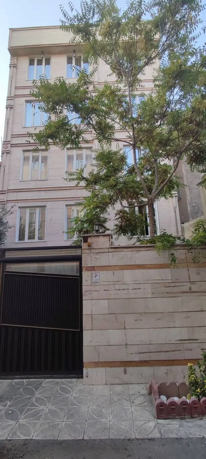 ۴۰ متر_ تک خواب_ پارکینگ_ آسانسور