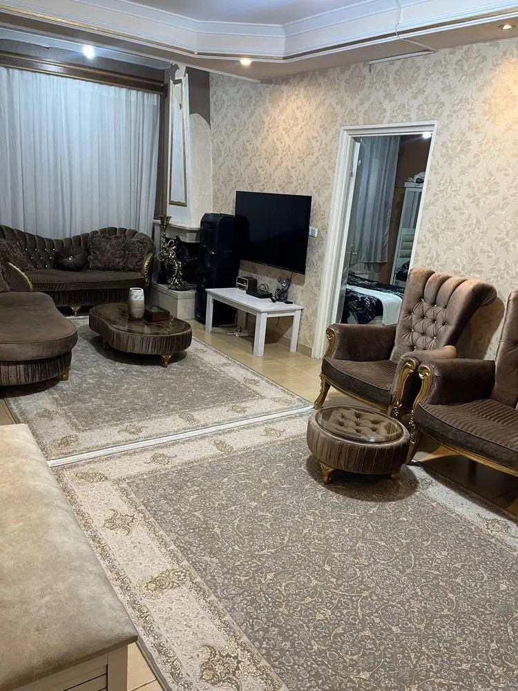 واحد نقلی و لوکس در مرزداران