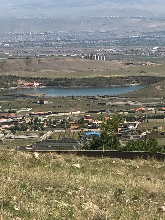 ۶۷۰ متر ویلایی قزل آلاتی با سند تک برگ