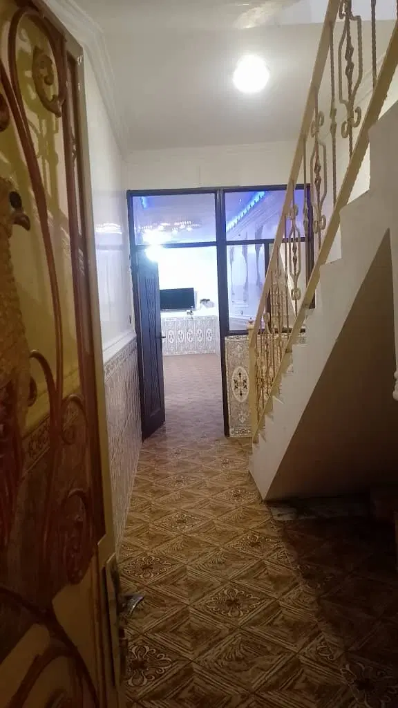 منزل کشاورز خیابان  راسته سجادیه 17