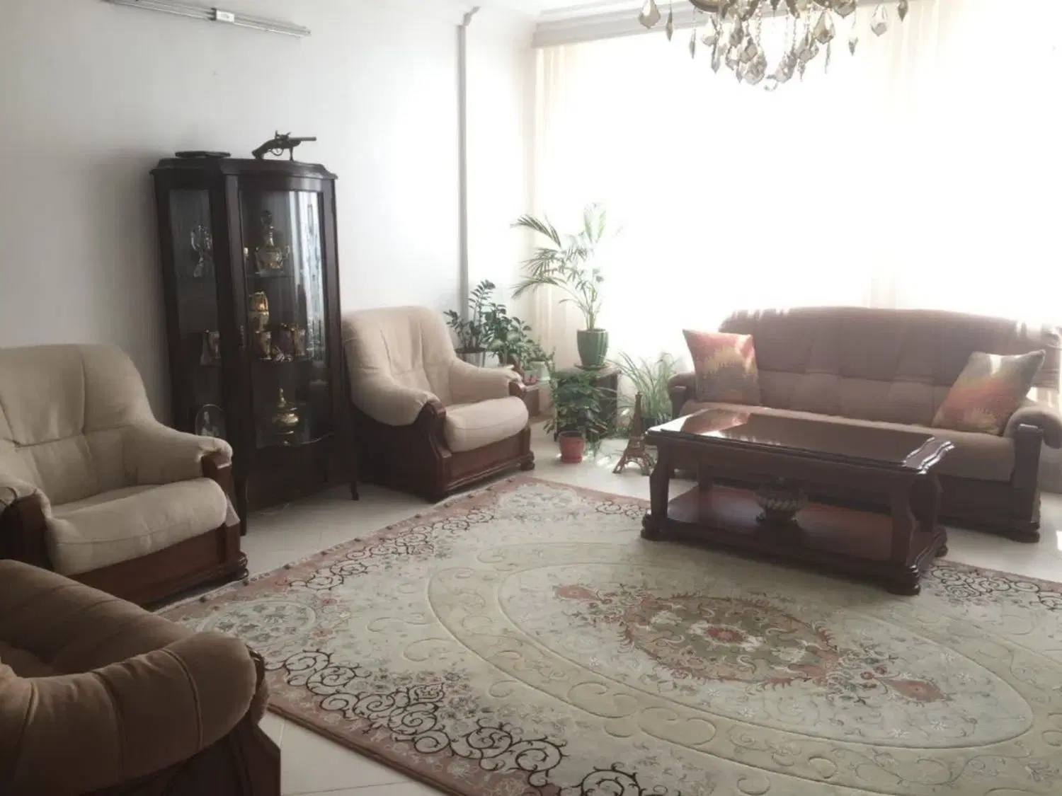 فروش آپارتمان ۹۴ متری خوش‌ساخت در مجتمع مهندسین ۲