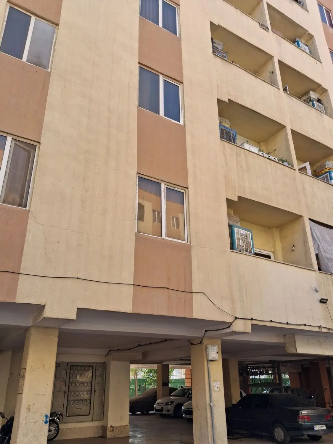 آپارتمان مسکونی
