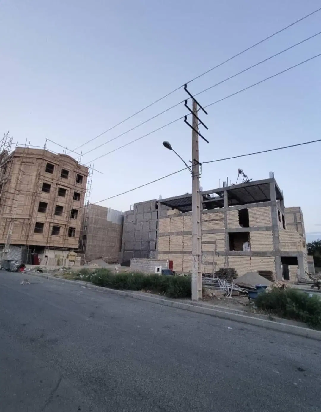 زمین مسکونی _ مناسب سرمایه گذاری