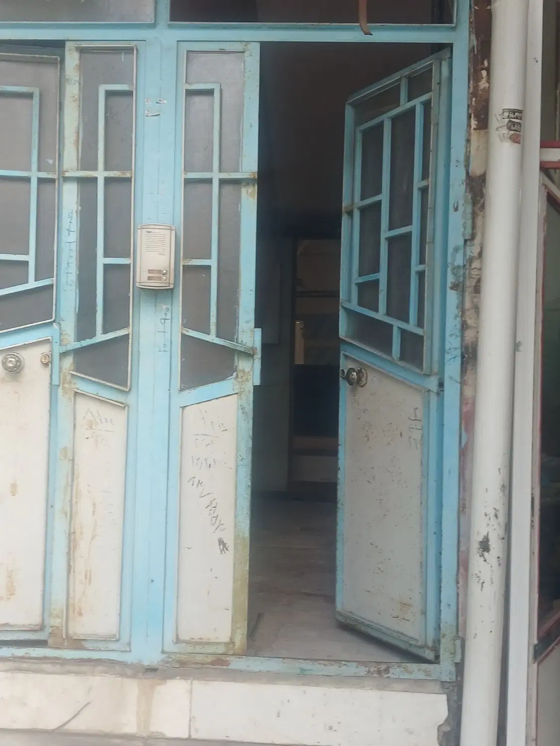 اجاره منزل خانه در بر خیابان حر