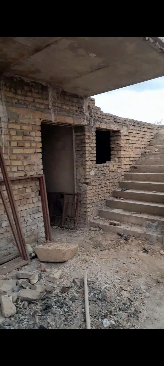 چهار دیواری باغی ایجدانک