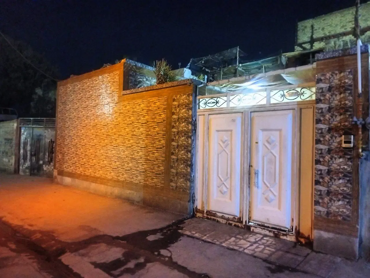 منزل ویلایی واقع در خیابان بهشتی