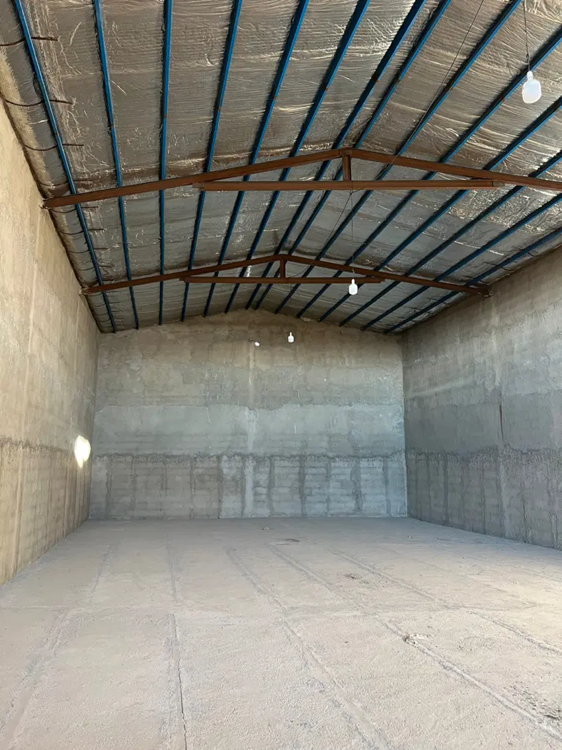 سالن در باغ معروف