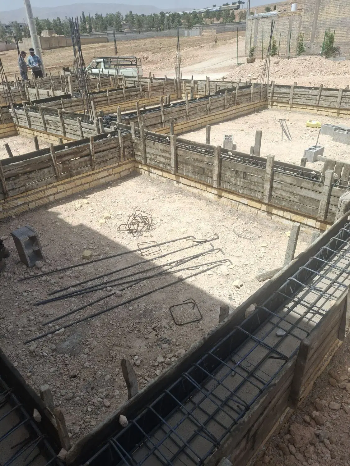 فروش اسکلت درب ساختمان ۲۰۰متری