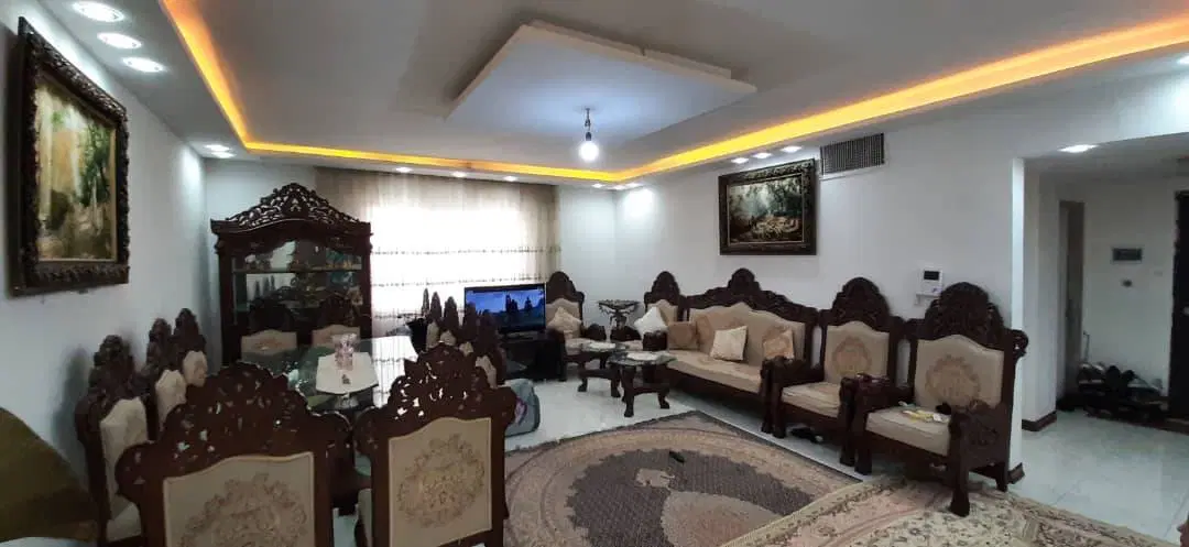 نیاوران  آپارتمان ۱۱۰ متر