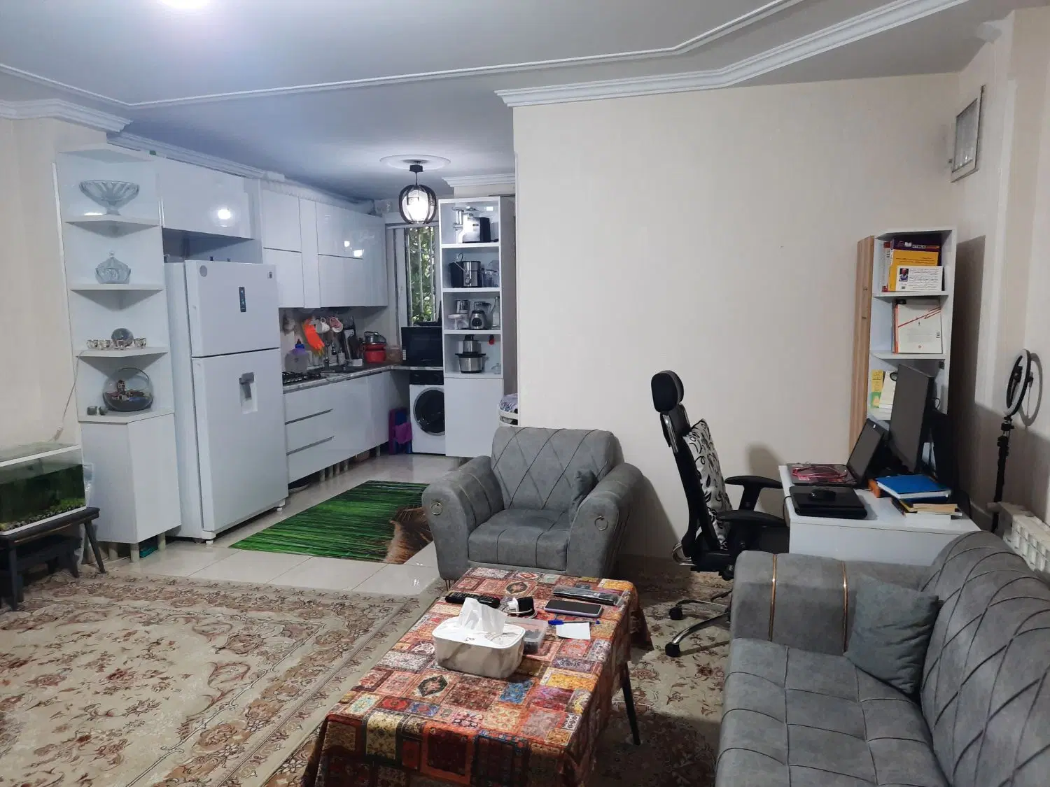 آپارتمان ۶۰ متری_شیک و تمیز_خوش نقشه
