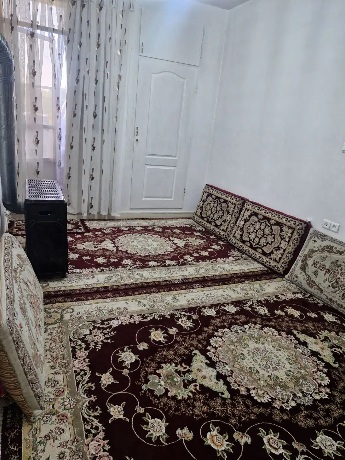 واحد ۷۰ متری سنددار شهرک پارسیان شهریار