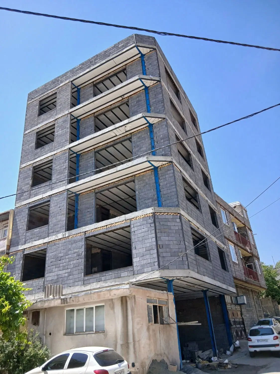شخصی ساز پنج طبقه و پارکینگ