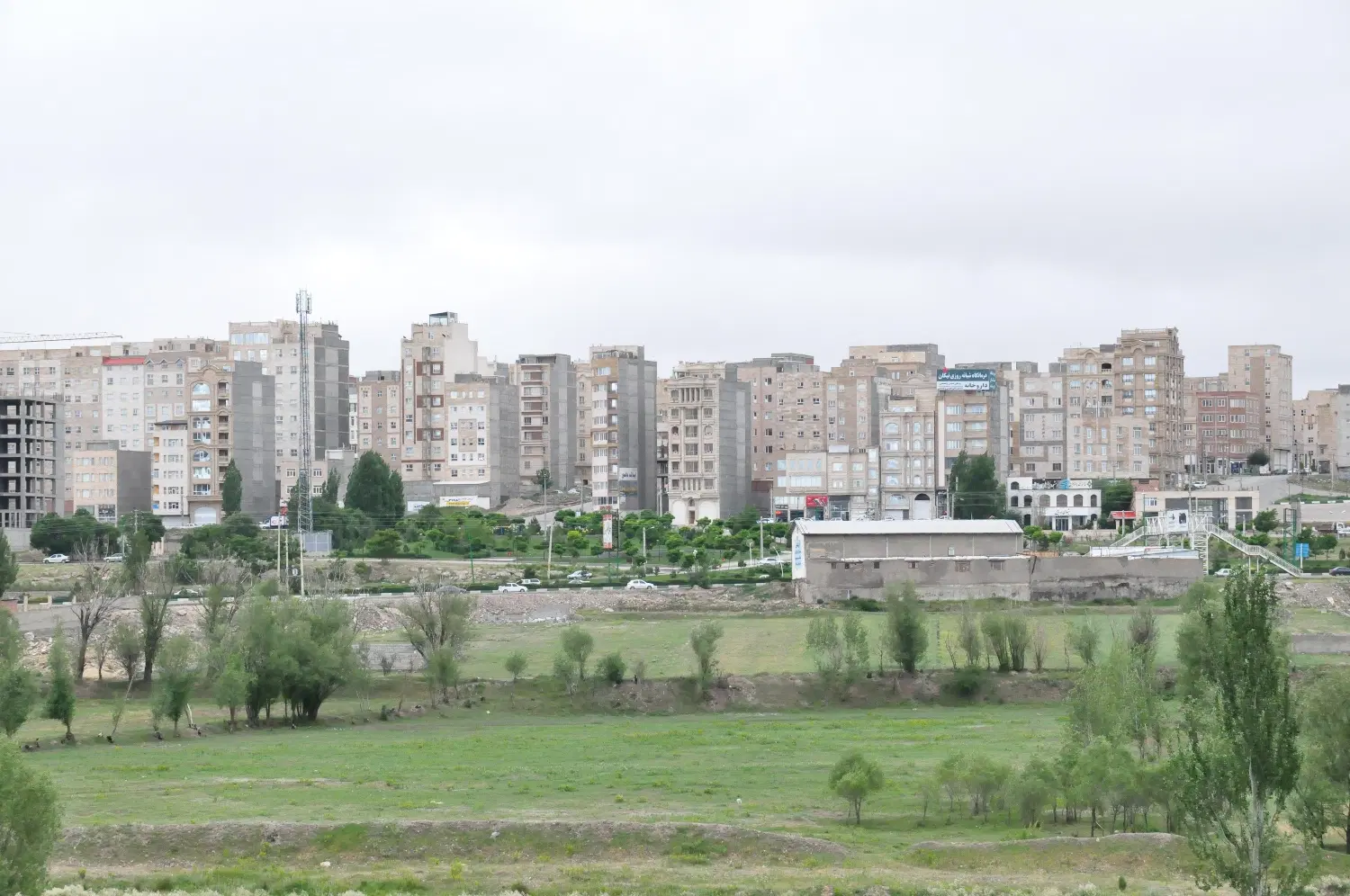 اجاره واحد در نادری