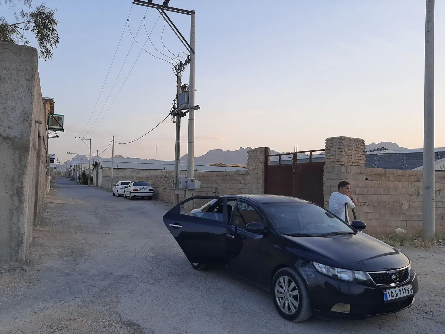 فروش زمین دونبش قلعه شور