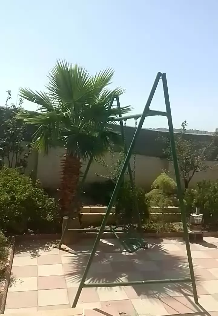 ویلا۲۰۰۰متری در جاده خور