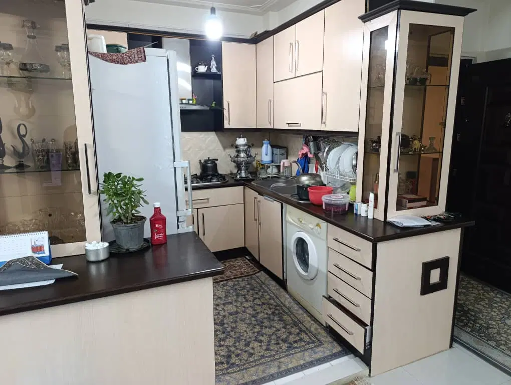 ۴۷ متر با پارکینگ