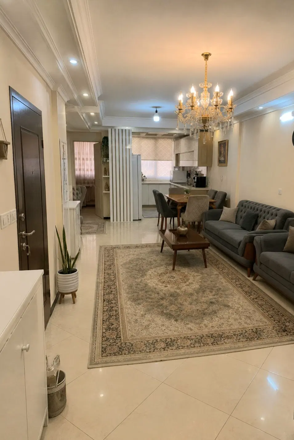 تک واحدی، پارکینگ اصلی، آسانسور، انباری