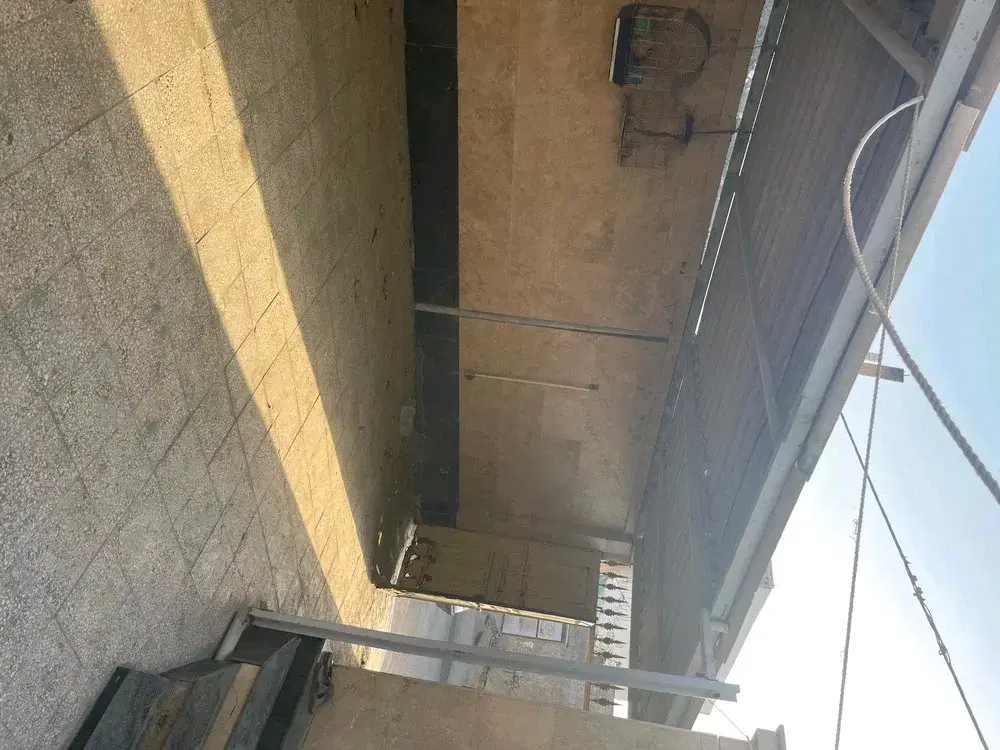 ویلایی مستقل داخل شهر