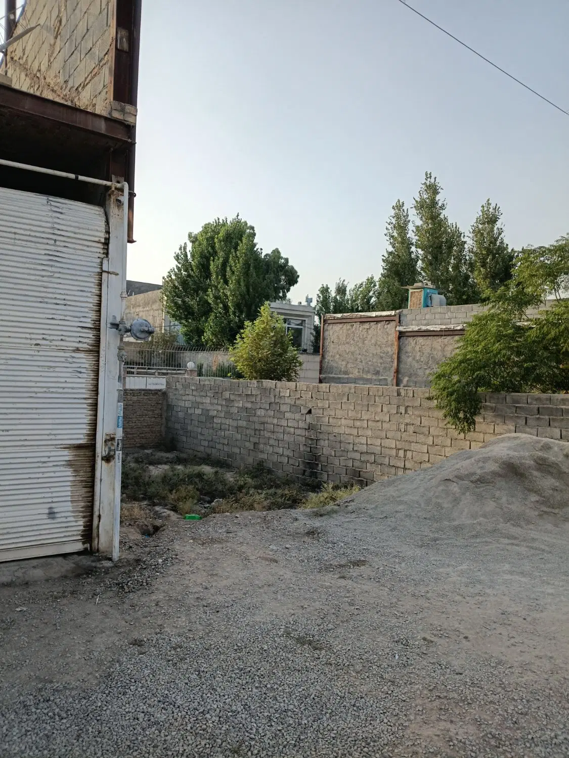 زمین ۱۰۰ متری کبودگنبد کاملا بافت
