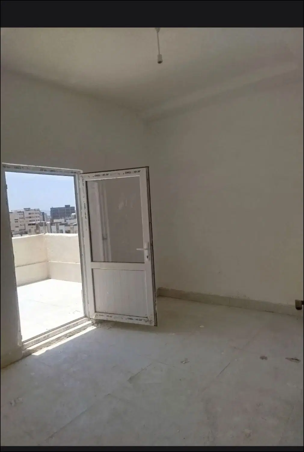 ۱۱۴ متر _ رو ب نما _ طبقه دوم _ پیروزی