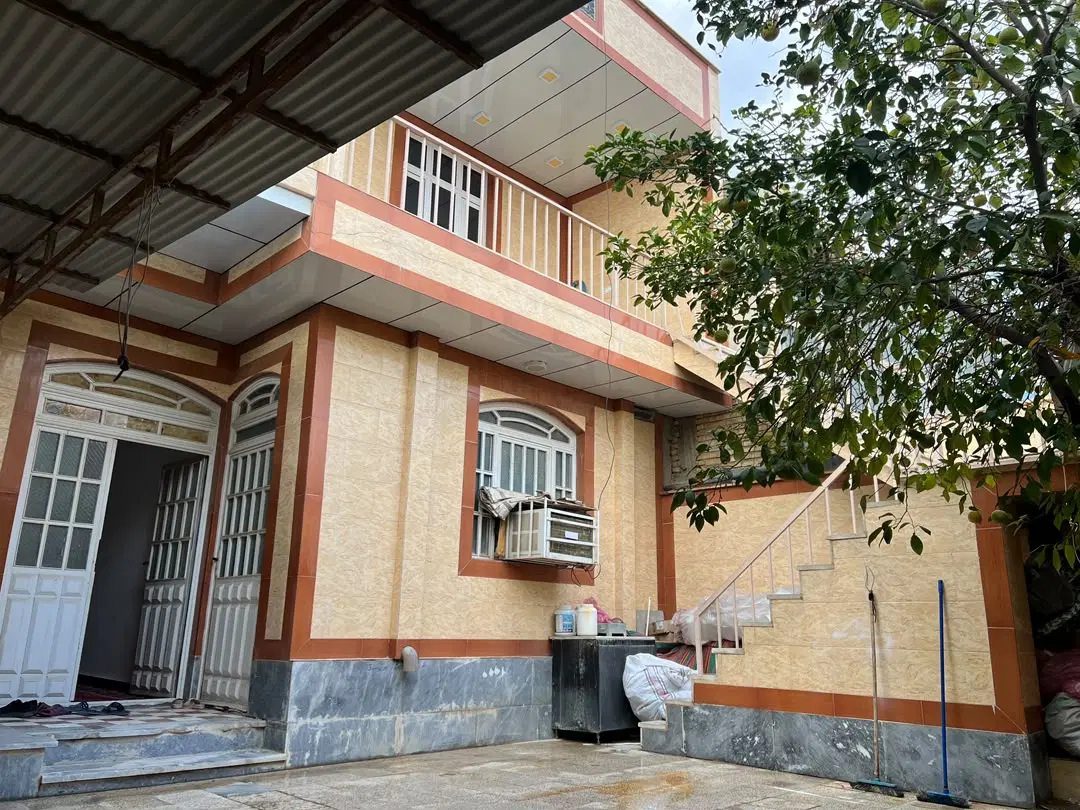 فروش منزل مسکونی ویلایی ۲طبقه رزمندگان (چاهجو)