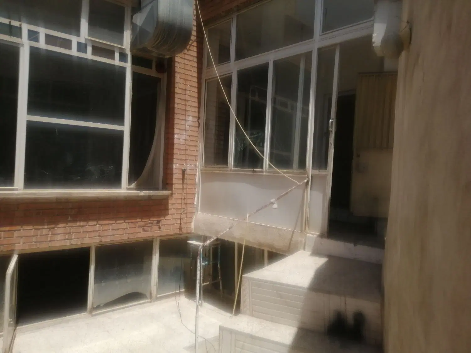 خانه دوطبقه قزوین کوچه یخجال