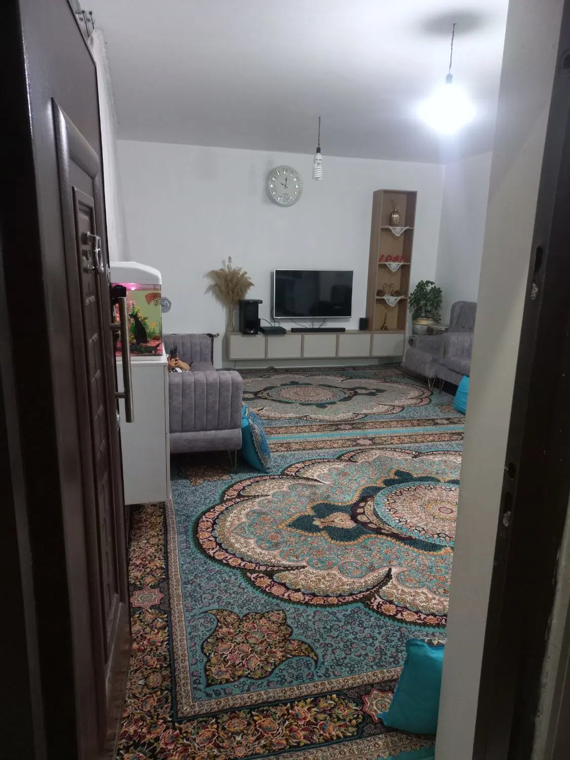 دو طبقه کیان اباد
