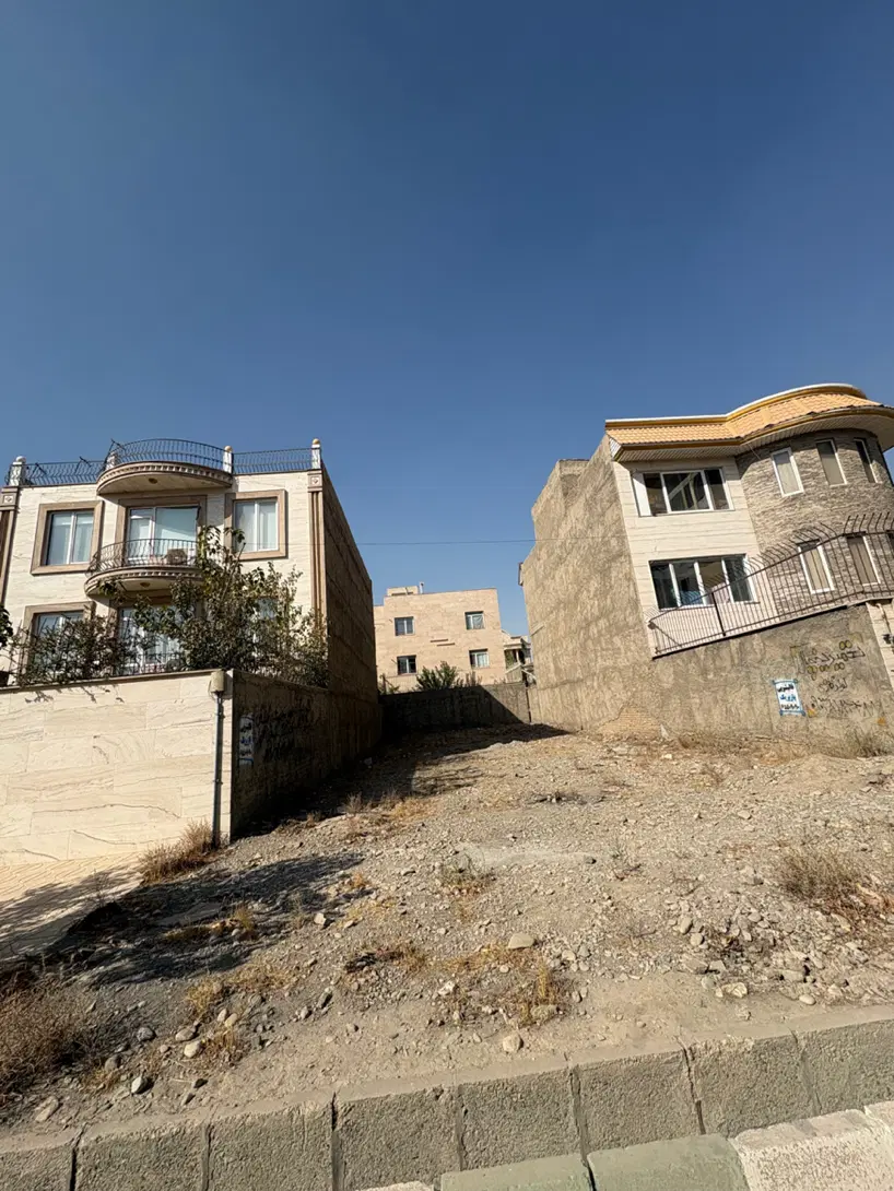 ۲۲۰ متر زمین ۲کله با فضای سبز زیر قیمت بازار