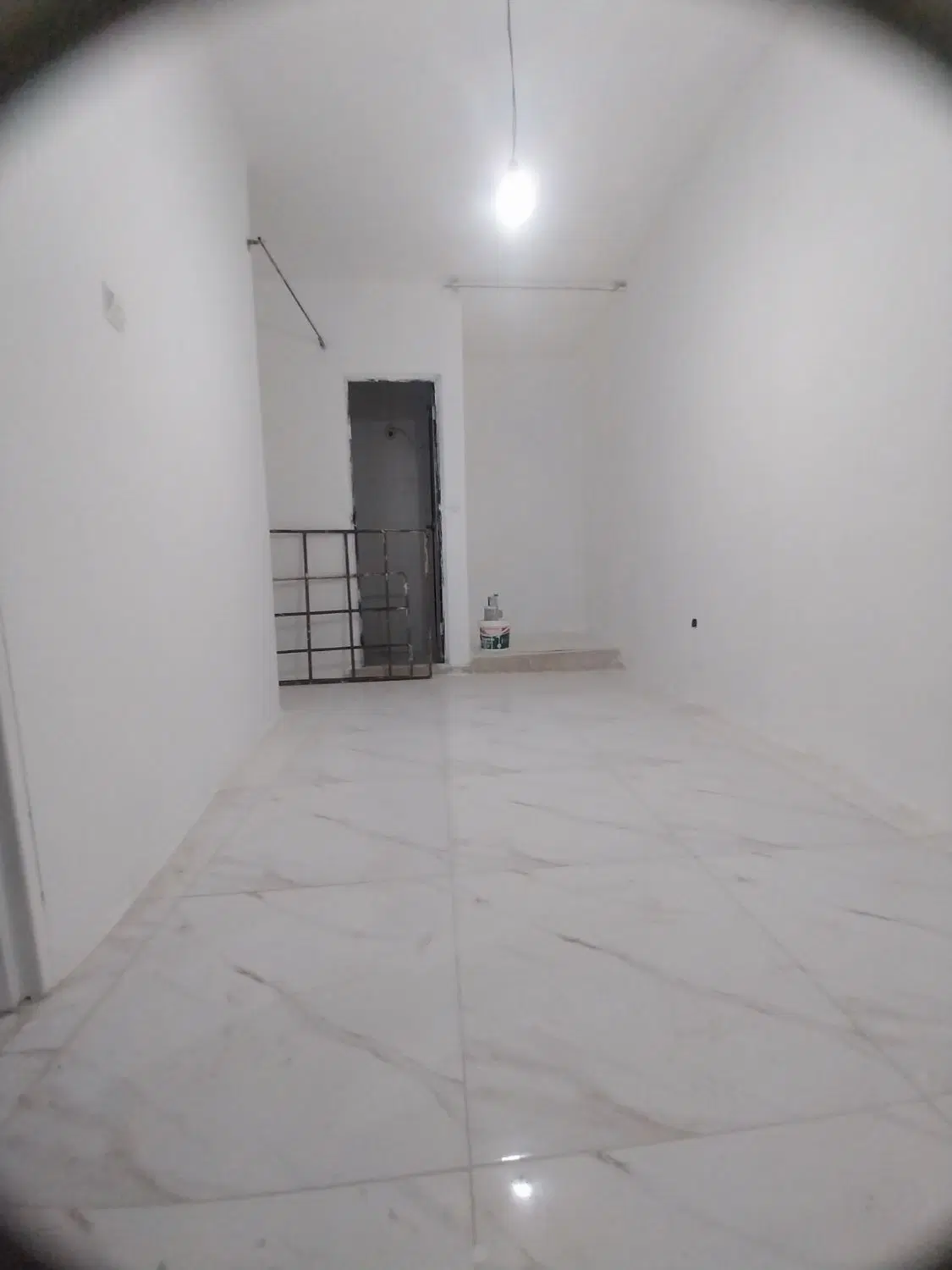خانه ۷۰متری گریزه
