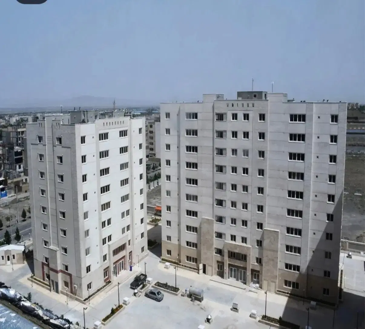 ۱۰۵متری آناهید صفر