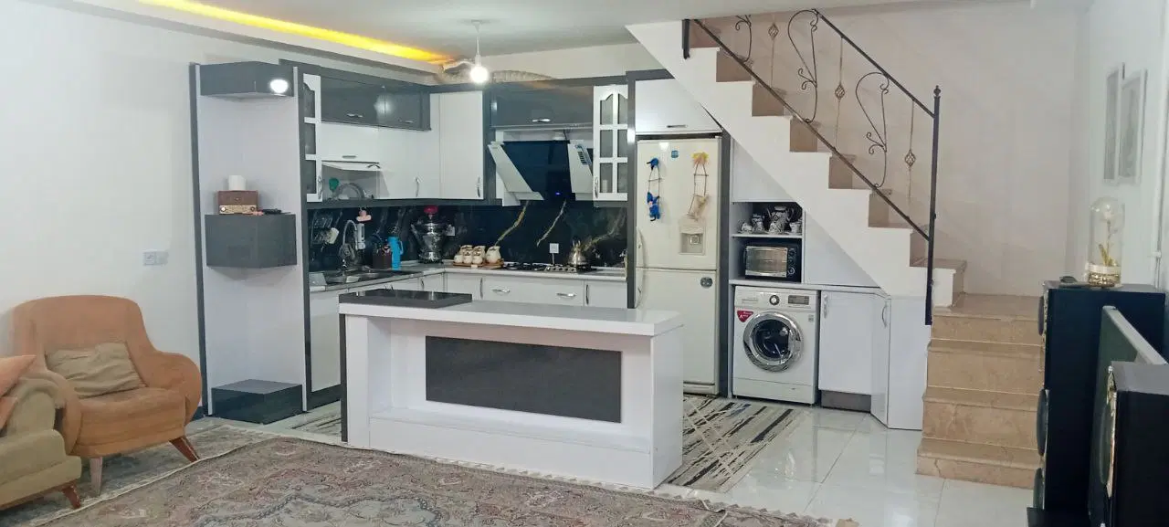 منزل ویلایی دوطبقه ونیم معاوضه با ویلایی یک طبقه