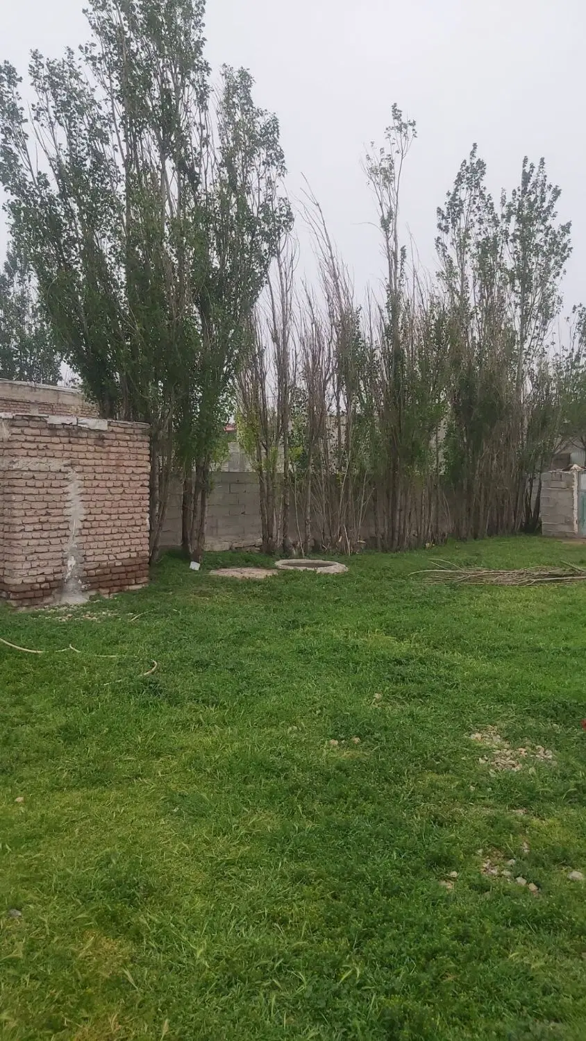 زمین و خانه ویلایی کنار جاده