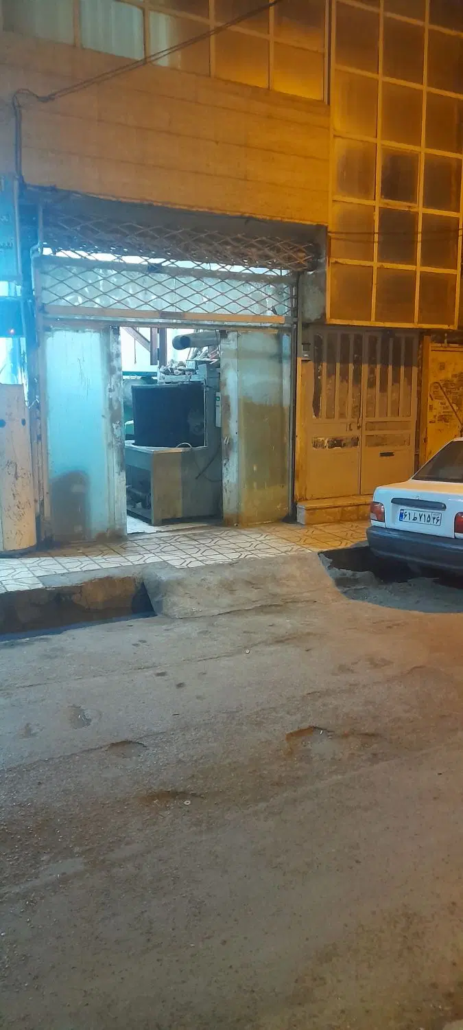 دو دربند مغازه