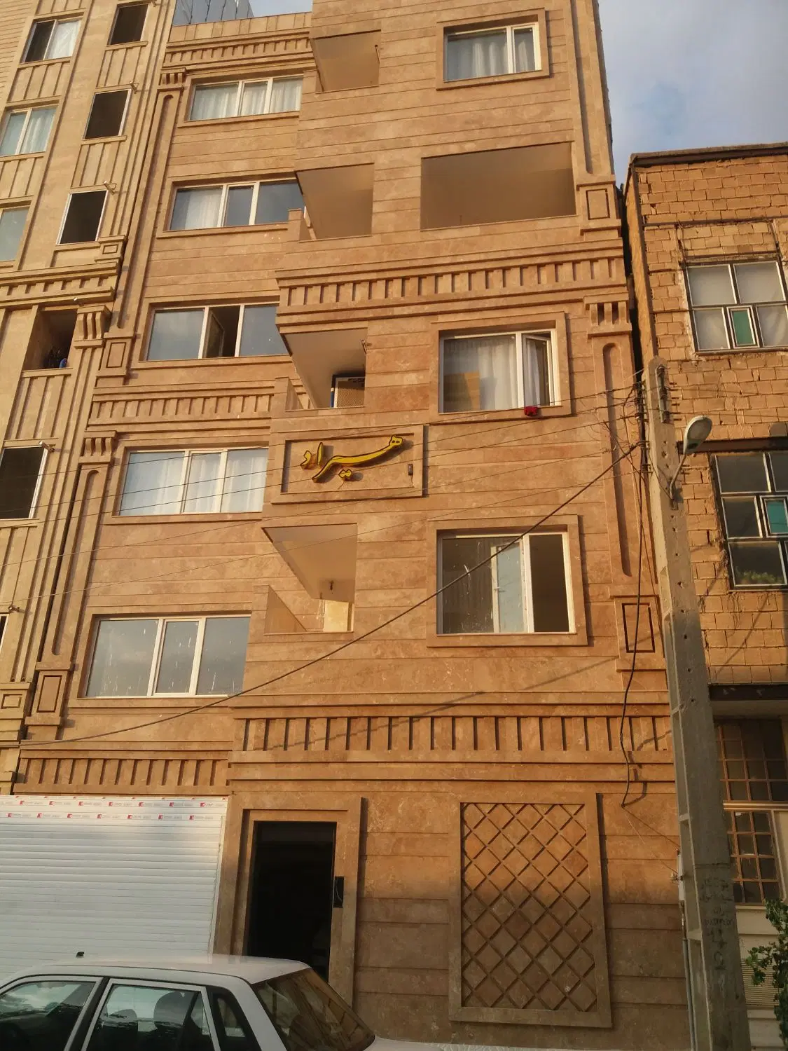 آپارتمان 75 متری بلوار طاقبستان