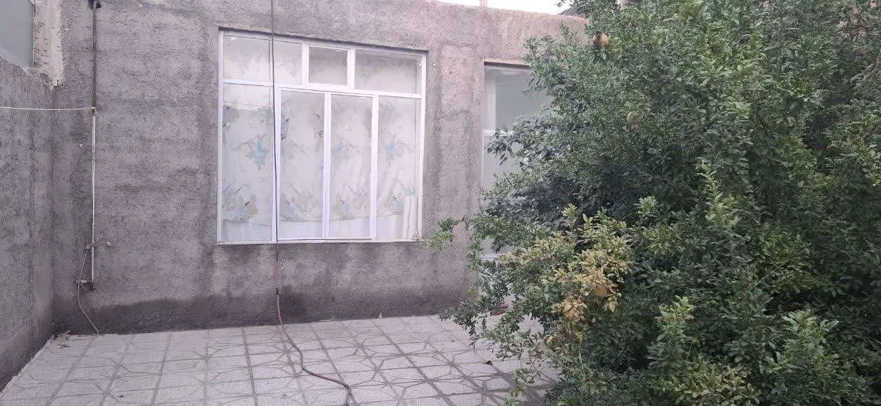 خانه ی ویلایی در فهمیده ۱۱_۳ یا امام خمینی ۲۴_۱۱