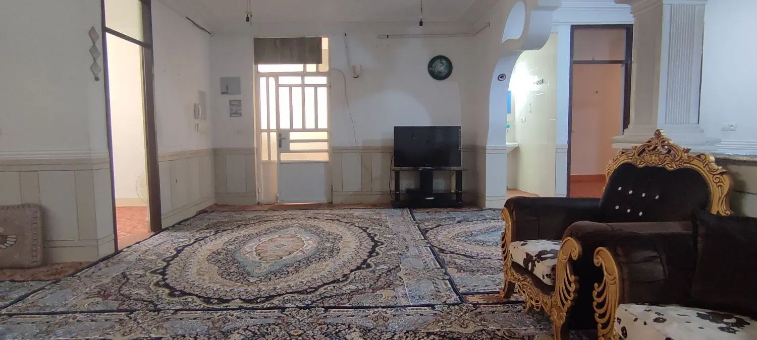 اجاره منزل ویلایی، پارکینگ دار